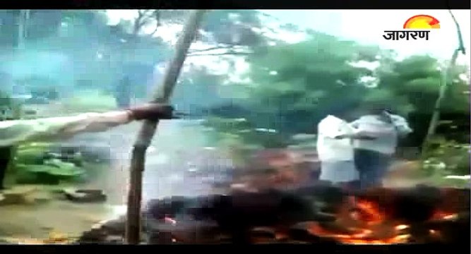 अंतिम संस्कार के लिए दलित को 'दो गज़ जमीन' भी नसीब नहीं