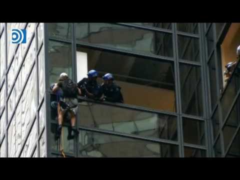 Detenido un hombre por escalar la torre Trump de Nueva York