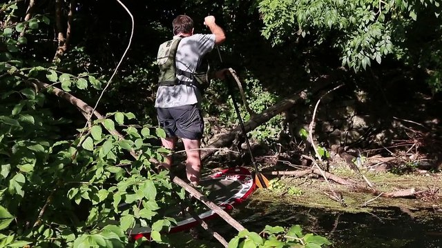 Reportage sur la Charente truffée de déchets (images Majid Bouzzit)