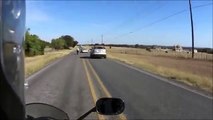 Un automobiliste fauche un motard et son passager !