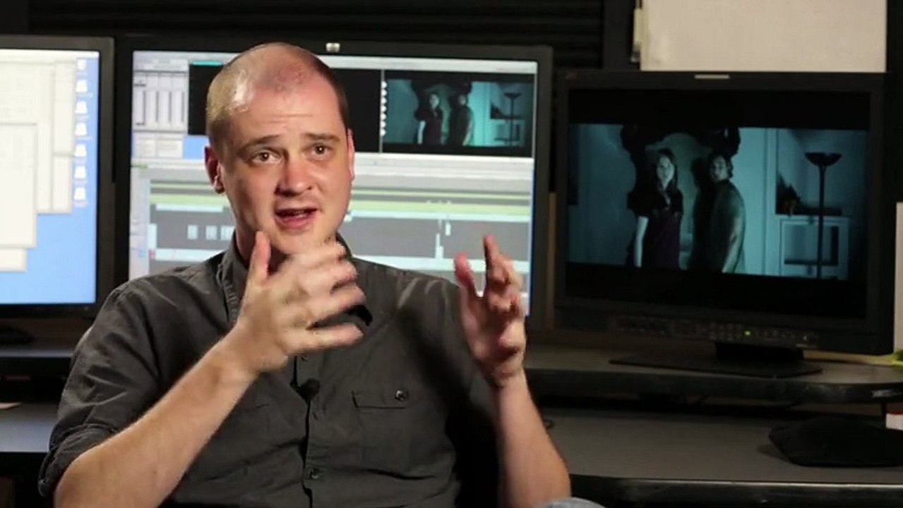 The Mirror - Interview Mike Flanagan (2) VO