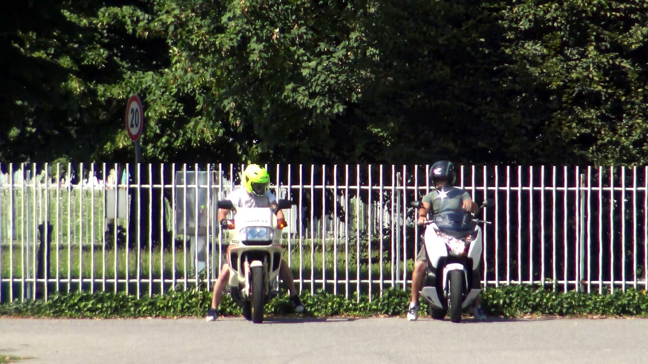 TEST HONDA INTEGRA Vs HONDA CX 500 TURBO