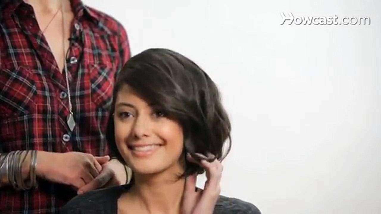 How to Create a Basic Ponytail - Cute Hairstyles