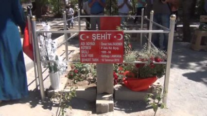 TBB Başkanı Feyzioğlu, Şehit Halisdemir'in Ailesini Ziyaret Etti - Niğdetti