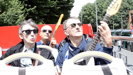 The Mads - On The Bus