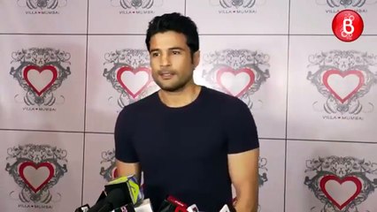 Rajeev Khandelwal sing a song mile ho tum at  Art Director Saini Johray's BIRTHDAY Bash 2016