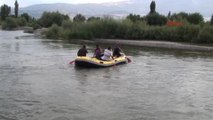 Erzincan Balık Tutmak İçin Girdiği Karasu Nehri'nde Kayboldu