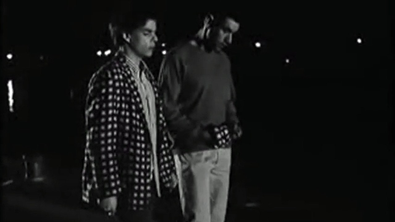 Boy meets girl VF - Ext