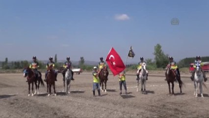 Atlı Cirit Türkiye Yarı Final Müsabakaları Sındırgı'da Başladı
