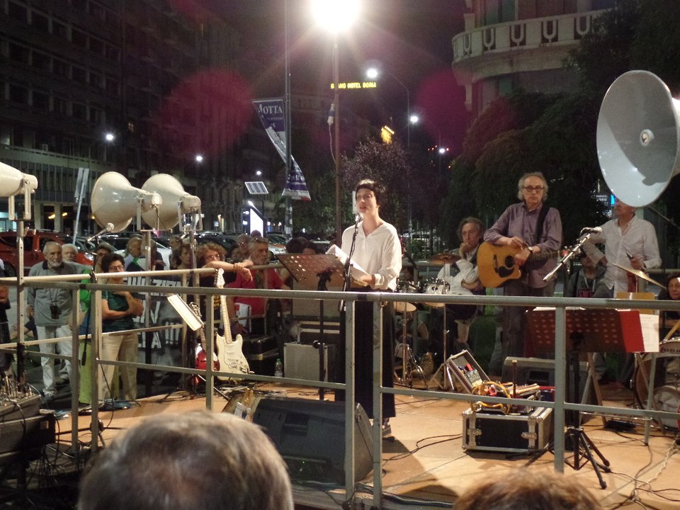 STORIE DI IERI (L’ORCHESTRINA DEL SUONATORE JONES)