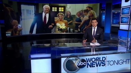 Une mariée descend l'allée au bras de l'homme qui porte le coeur de son père assassiné il y a 10 ans