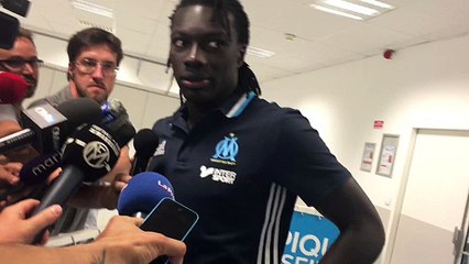 OM : "Un maillot lourd à porter" (Gomis)