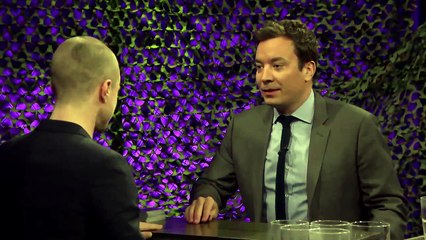 Daniel Radcliffe et Jimmy Fallon s&#039;aspergent d&#039;eau froide