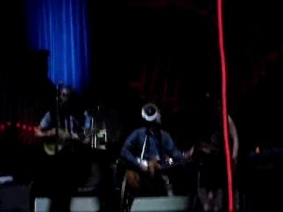 Keep the car running - Arcade Fire - Paléo 2007