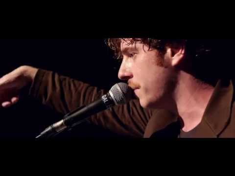 Lo Stato Sociale + Max Collini - Maiale | Il treno della vanità - Ultimo concerto da turisti