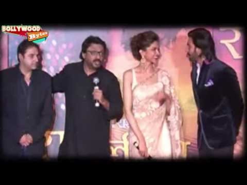 Deepika Padukone BREAKS DOWN in public