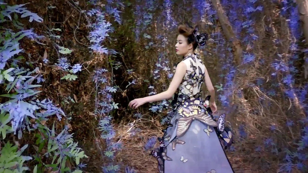 Bánh Trôi Nước (Woman) - Hoàng Thùy Linh