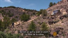 Durant 20 ans de sa vie, il creuse sous ces grottes. Ses réalisations sont dignes d'un véritable chef-d’œuvre !