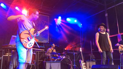 Le groupe lexovien The Fake en concert