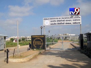 Vishwakarma Engg college student hangs himself, Ahmedabad - Tv9 Gujarati