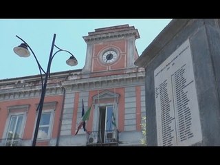 Arzano (NA) - Comune sciolto per infiltrazioni camorristiche (11.08.16)