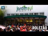Shopping de São Paulo fecha portas para barrar 
