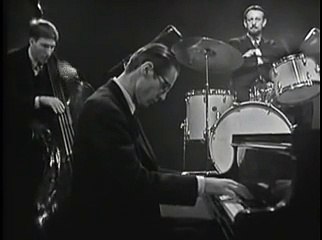 Bill Evans - Waltz For Debby