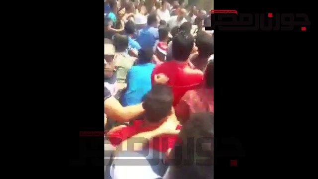علقة ساخنة لرجلين منقبين حاولوا السطو على محل ذهب بالدقهلية