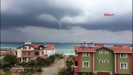 Kastamonu Deniz Üzerinde Oluşan Hortum Korkuttu