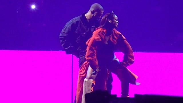 Drake and Rihanna Grind On Each Other During Live Performance