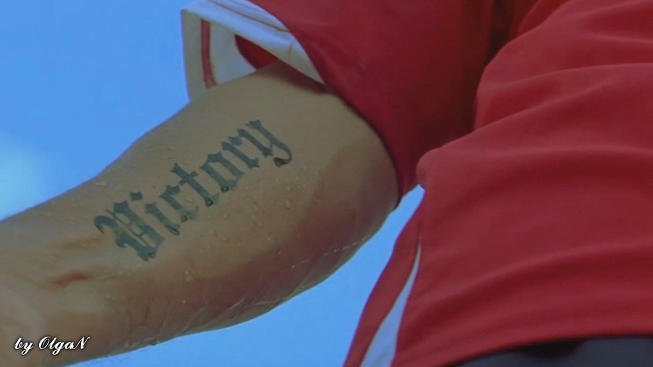 #SRK [@iamsrk] ~ Неугомонный спортсмен ;)