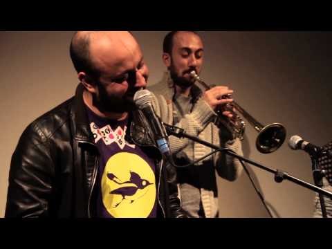 I Camillas feat Nel Dubbio e Be Forest @ Garrincha Loves Bologna 2012 - Mi dai fastidio