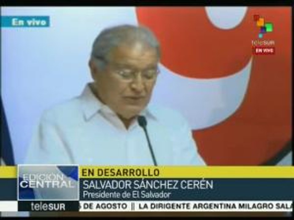 El Salvador celebra el cumpleaños 90 del comandante Fidel Castro