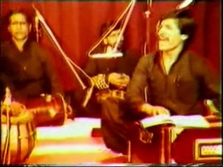 Attaullah Dono ko ah shaki na  دونوں کو آ سکی نہ نبھانی