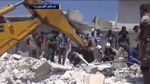مقتل سبعة أشخاص بقصف روسي على تفتناز بريف إدلب