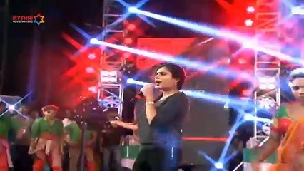 Last Night Hilarious Scene At Janatha Garage Audio Function. Watch These Singers Singing On Live Stage LOL