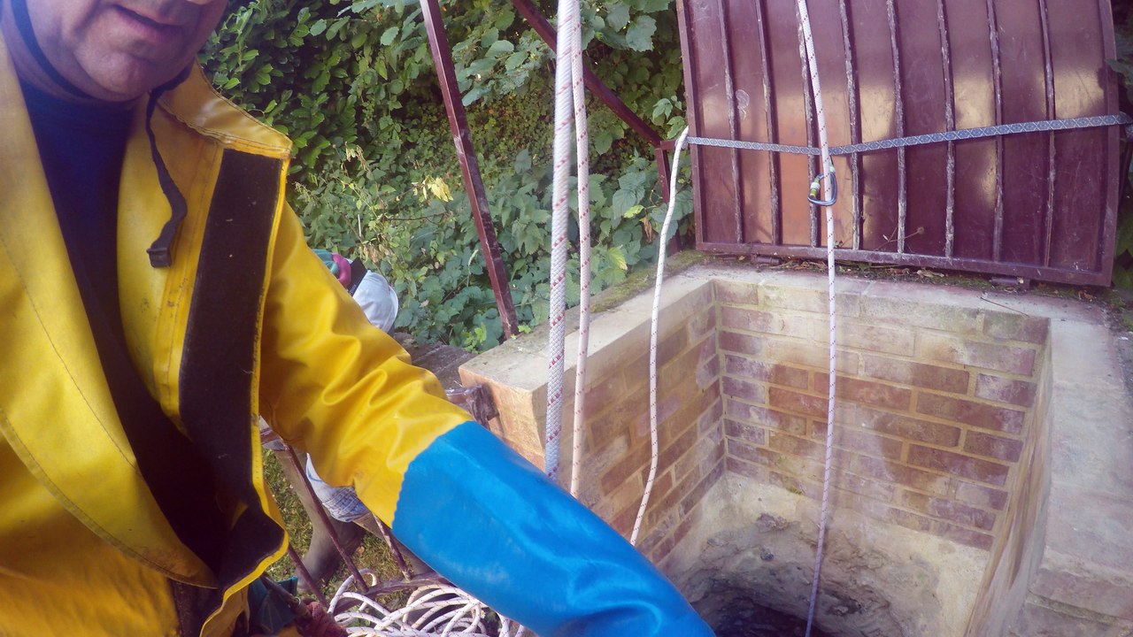 La descente dans le puits comme si vous y étiez !