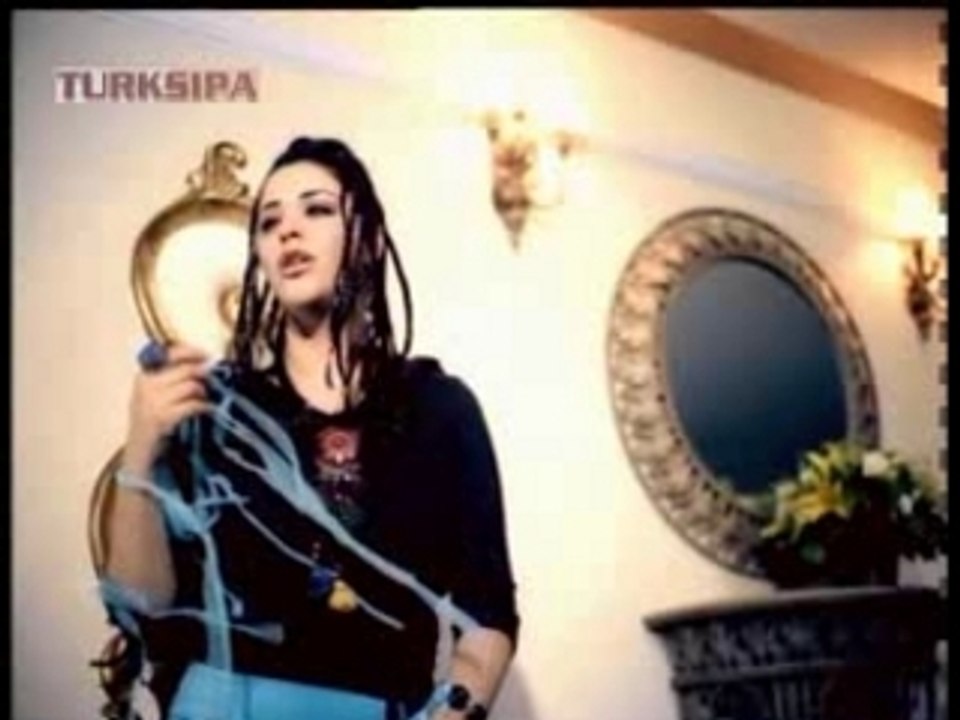 Zara - Beni Unutma by Aluxton