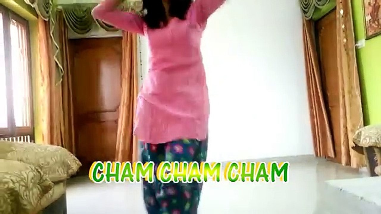 cham cham dance by Manvi Verma