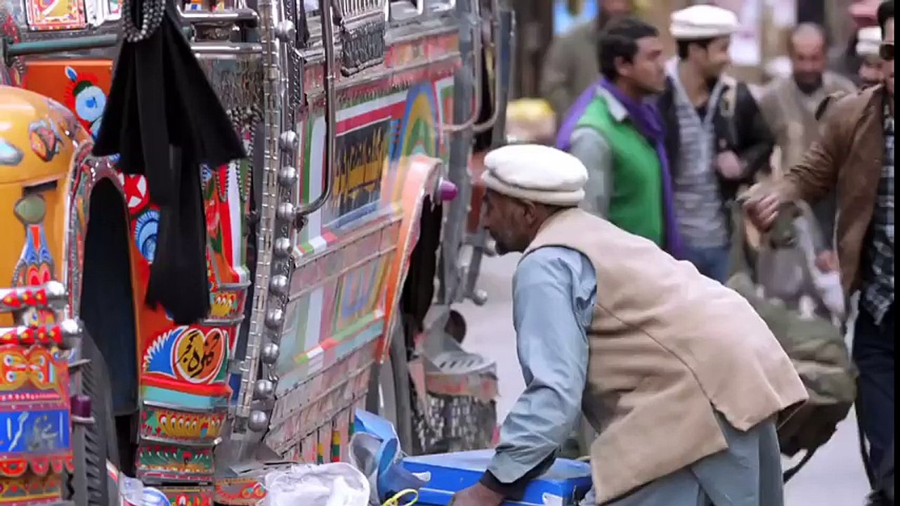 Aye Wattan Pyare Wattan - Pakistani Songs - Ustad Amanat Ali Khan Songs - Pakistan Army Song.mp4-