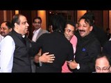 When Salman Ended FIGHT With Shahrukh By Hugging Him At Iftar Party 2013 OLD Video