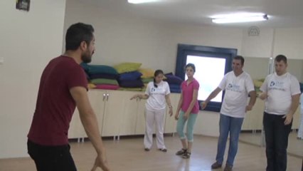 Engelli Çocukların Yüzü "Folklor" ile Gülüyor