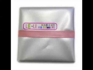 LE-LI - Un regalo strano