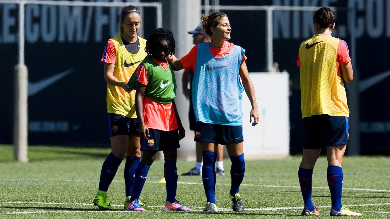FCB Femení: Ange N'Guessan ja s’entrena amb el femení