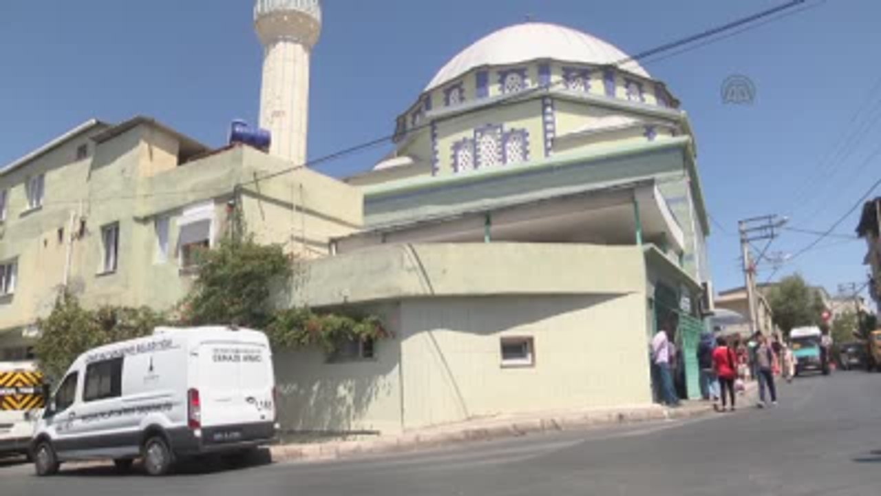 İzmir'de İnşaat İskelesinin Çökmesi