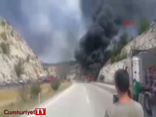 Yolcu otobüsü seyir halindeyken yandı