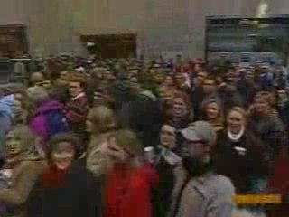 Christina Aguilera - Impossible Live @ Today Show 2002