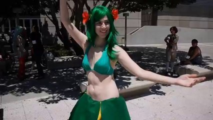 Anime Expo 2011 Day 0 - 2 Cosplay Video