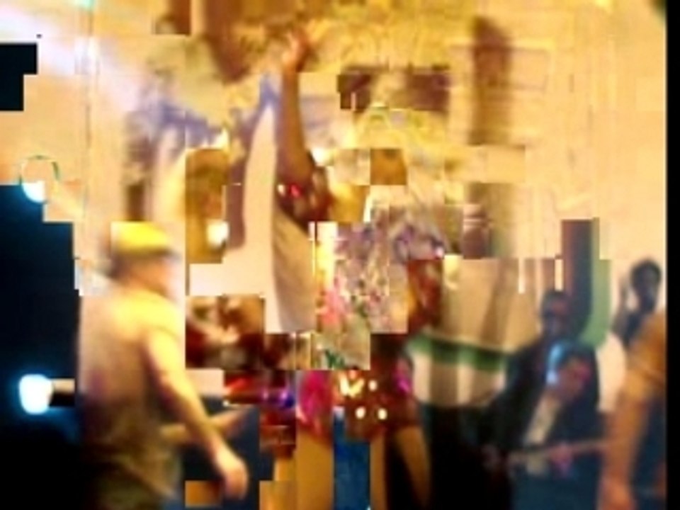 Christina Aguilera - What A Girl Wants (Reggae) @ B2B Tour