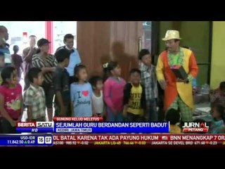 Badut-badut Lucu Hibur Anak-anak di Pengungsian